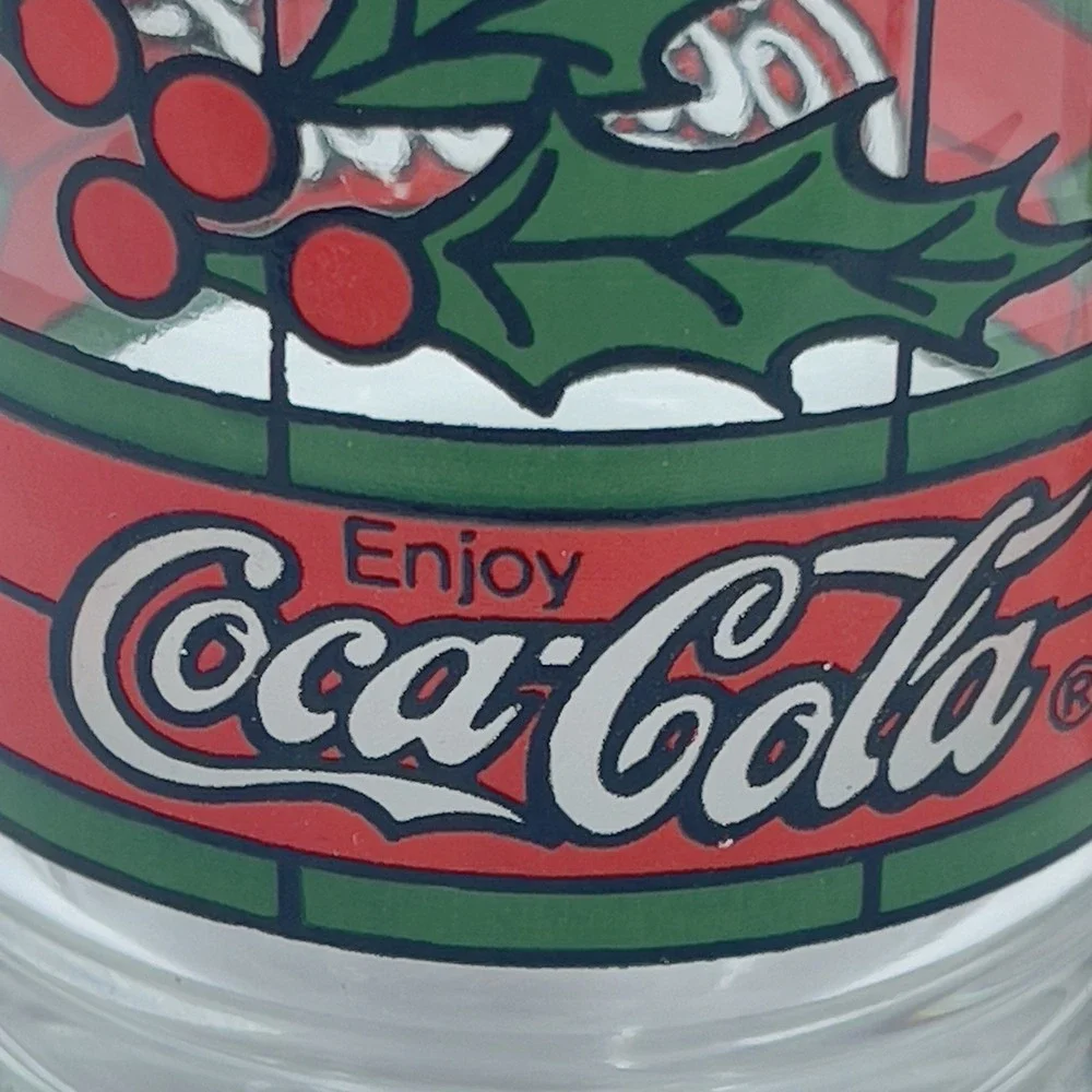 Vintage COCA COLA Christmas Holly Berry Stained Glass Drinking Glasses Set‎ Of 2